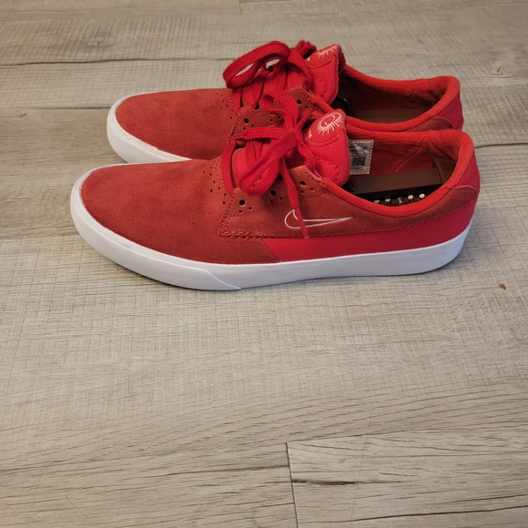 Nike Red and White Athletic Shoes - Picture 2 of 9